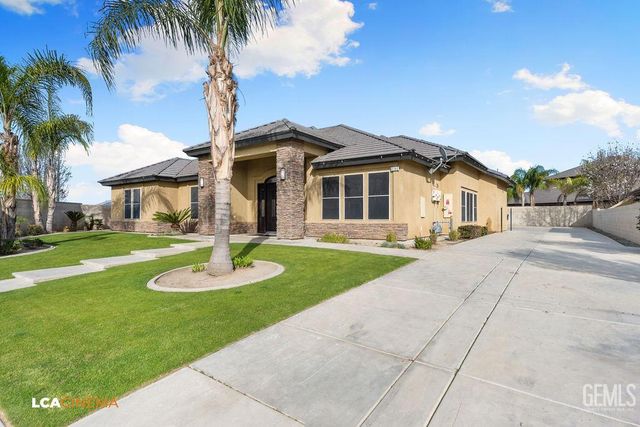 4140 Meadow Lake Drive, Bakersfield, CA 93314