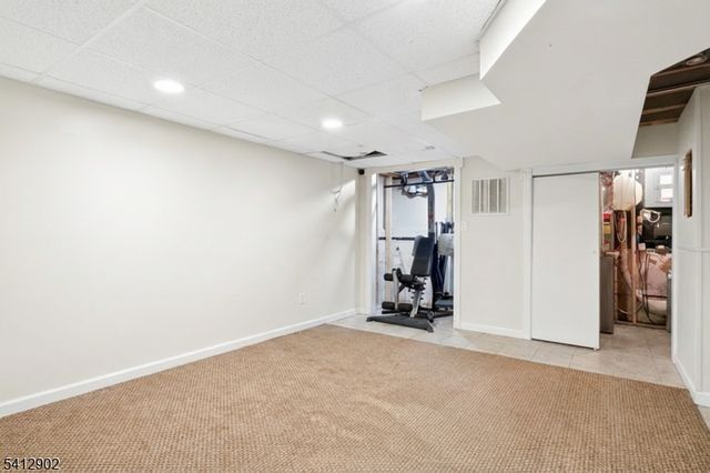 9 Kingsberry Dr, Franklin Twp., NJ 08873