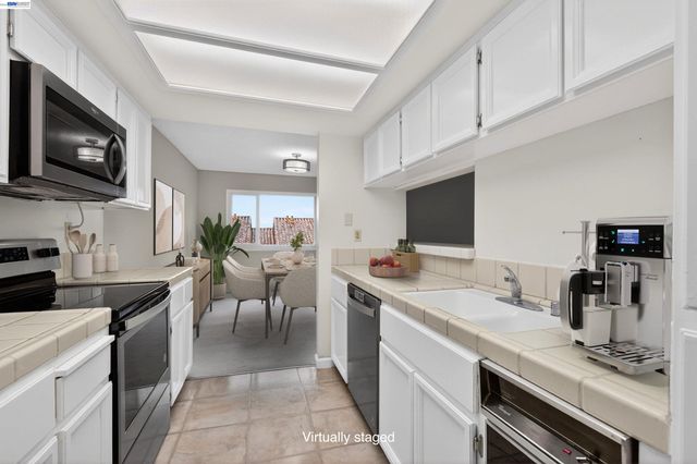 22139 Castille Ln 55, Hayward, CA 94541