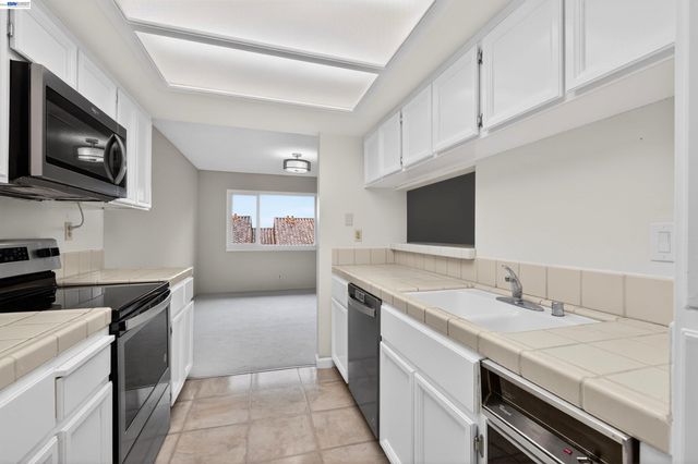 22139 Castille Ln 55, Hayward, CA 94541