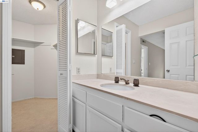 22139 Castille Ln 55, Hayward, CA 94541