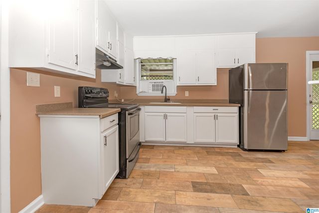 2424 ISHKOODA ROAD SW, Birmingham, AL 35211