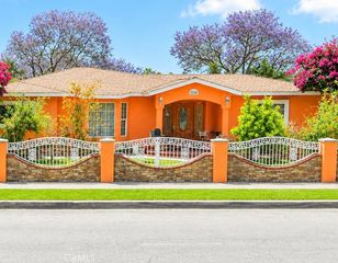 2004 W Mcfadden, Santa Ana, CA 92704