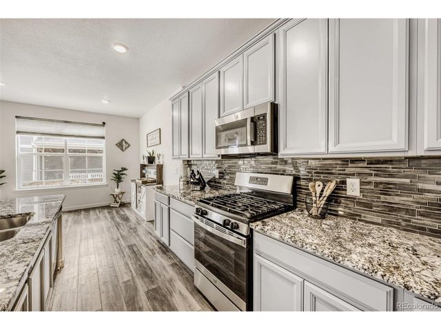 9541 Richfield St, Commerce City, CO 80022