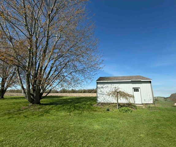 8377 Truman Road, Evart, MI 49631