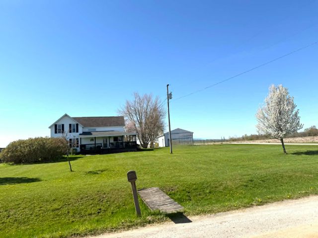 8377 Truman Road, Evart, MI 49631
