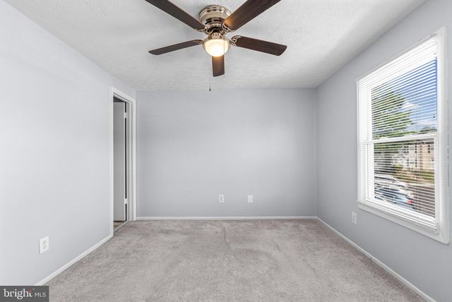 6425 LACROSSE LN NE, Glen Burnie, MD 21061