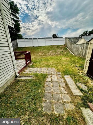 6425 LACROSSE LN NE, Glen Burnie, MD 21061