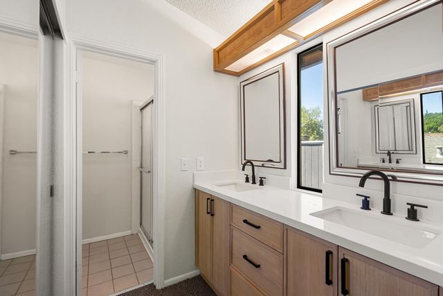 695 Cutting Way, Sacramento, CA 95831