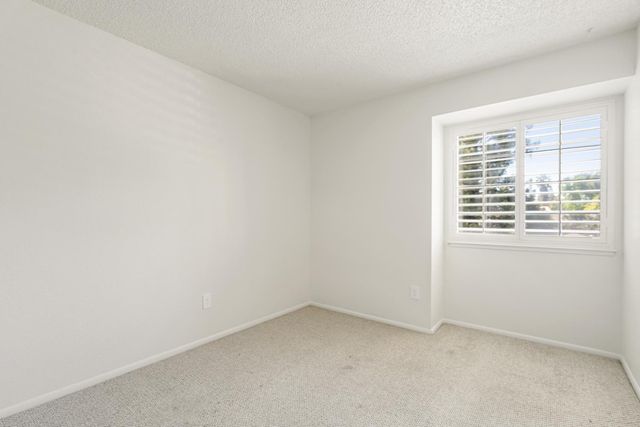 695 Cutting Way, Sacramento, CA 95831