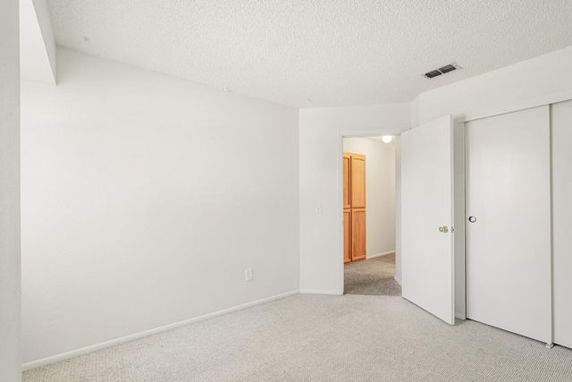 695 Cutting Way, Sacramento, CA 95831