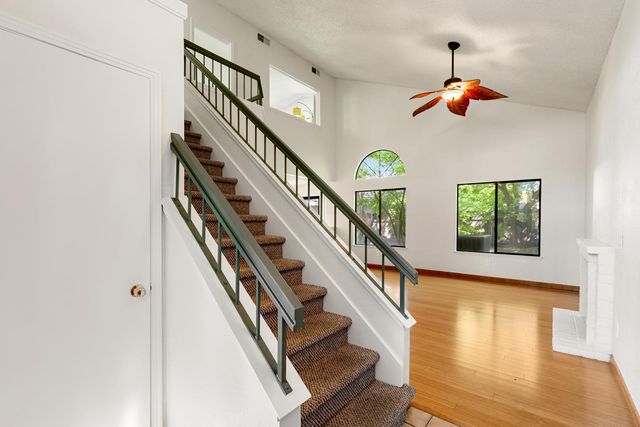 695 Cutting Way, Sacramento, CA 95831