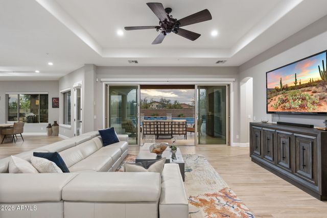 12411 W TYLER Trail, Peoria, AZ 85383