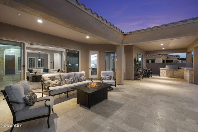 12411 W TYLER Trail, Peoria, AZ 85383