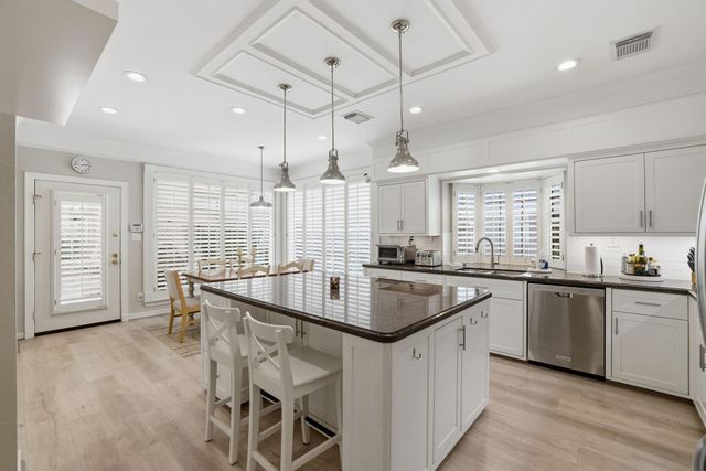 4519 Castlewood Street, Sugar Land, TX 77479