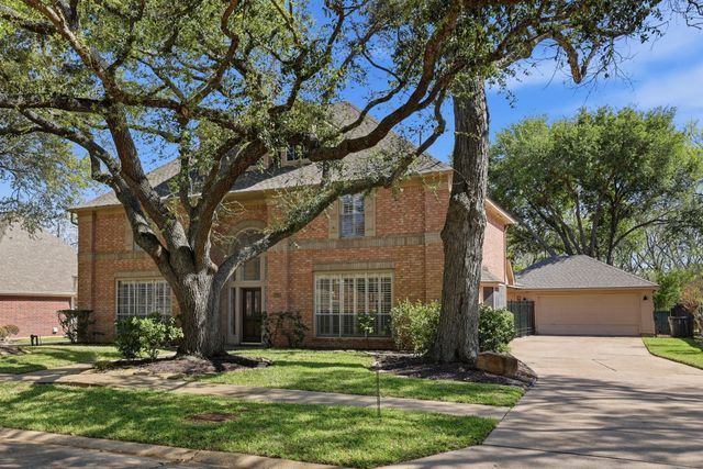 4519 Castlewood Street, Sugar Land, TX 77479