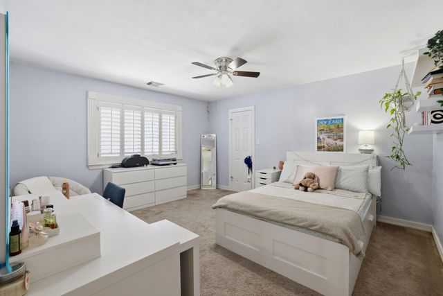 4519 Castlewood Street, Sugar Land, TX 77479