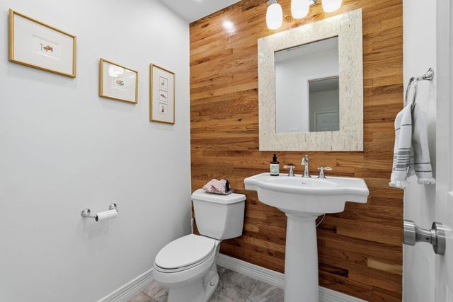 4519 Castlewood Street, Sugar Land, TX 77479