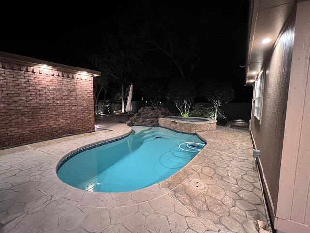 4519 Castlewood Street, Sugar Land, TX 77479