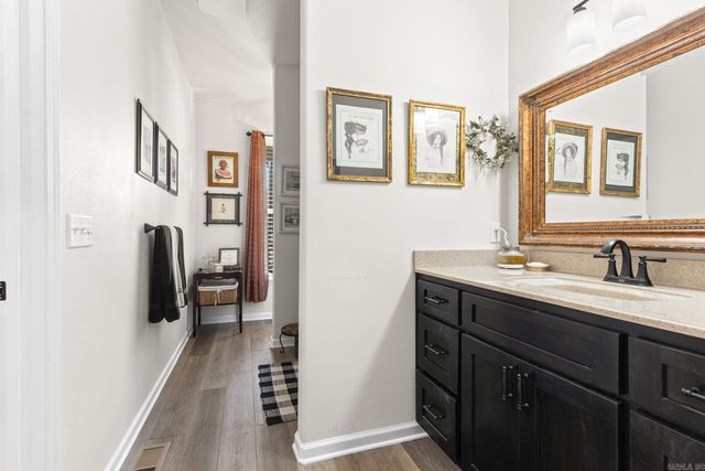 2935 MC 2027, Yellville, AR 72687