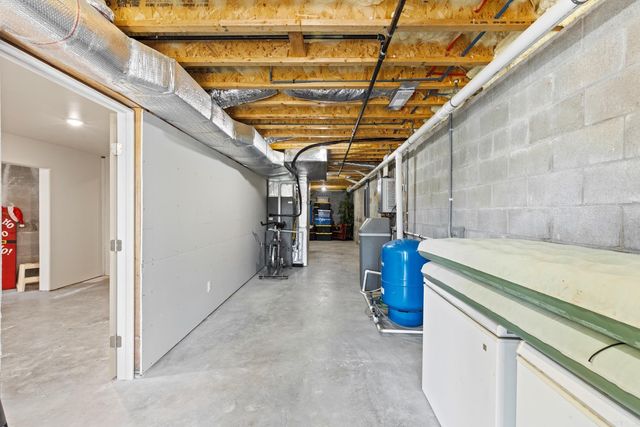 2935 MC 2027, Yellville, AR 72687