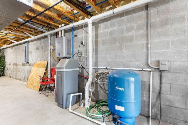 2935 MC 2027, Yellville, AR 72687