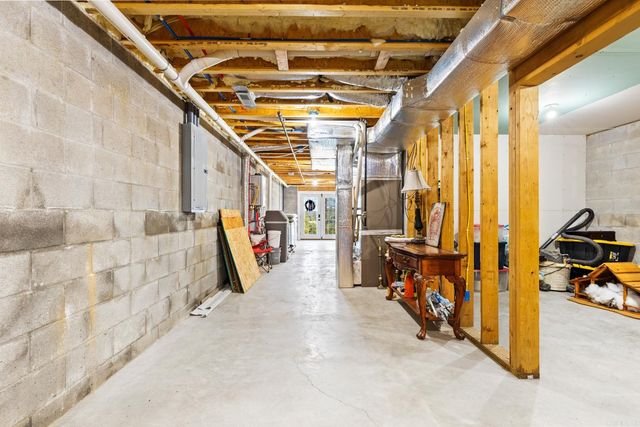 2935 MC 2027, Yellville, AR 72687