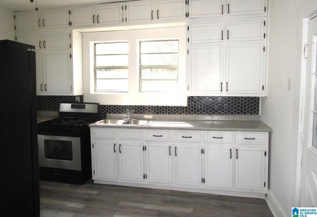 417 62ND STREET, Fairfield, AL 35064