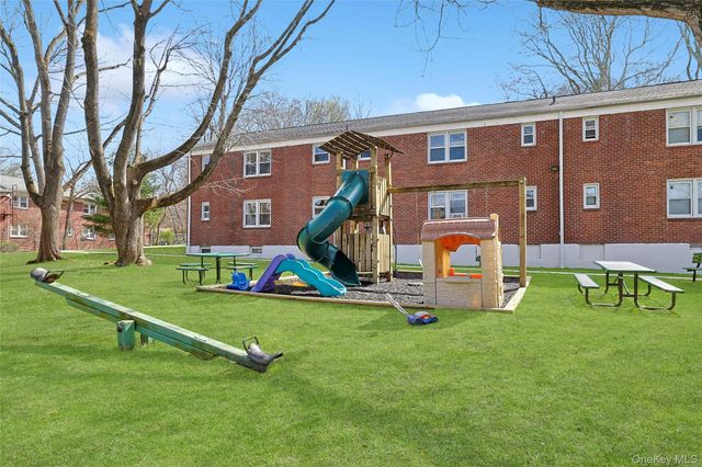 120 N Broadway 14D, Irvington, NY 10533
