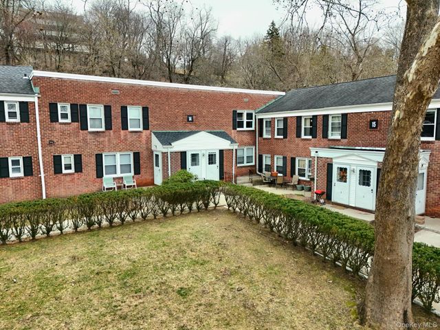 120 N Broadway 14D, Irvington, NY 10533