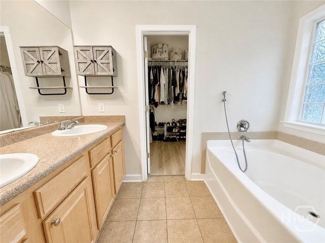 140 Colonial Drive, Midway, GA 31320