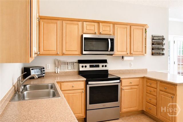 140 Colonial Drive, Midway, GA 31320