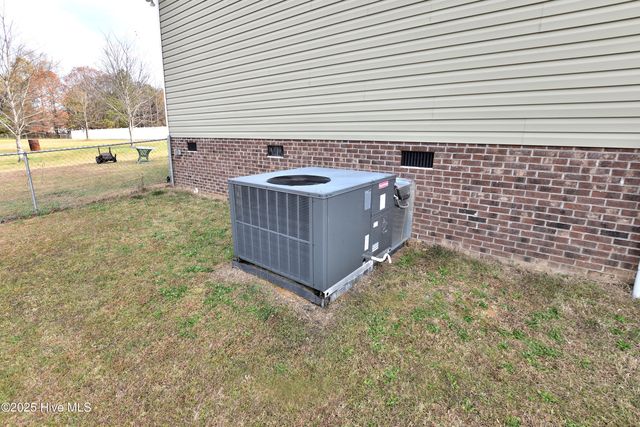 13219 Stott Road, Bailey, NC 27807