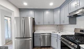 42 MENDREY CT, Trenton, NJ 08648