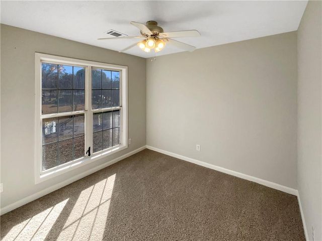 4150 Pine View Drive, Gillsville, GA 30543