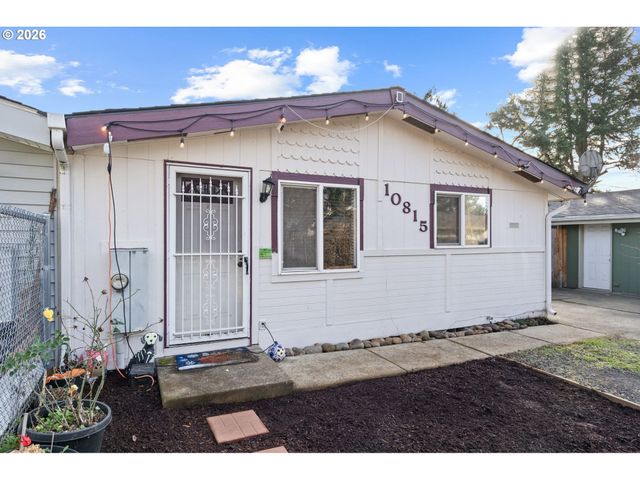 10815 Se BUSH St, Portland, OR 97266