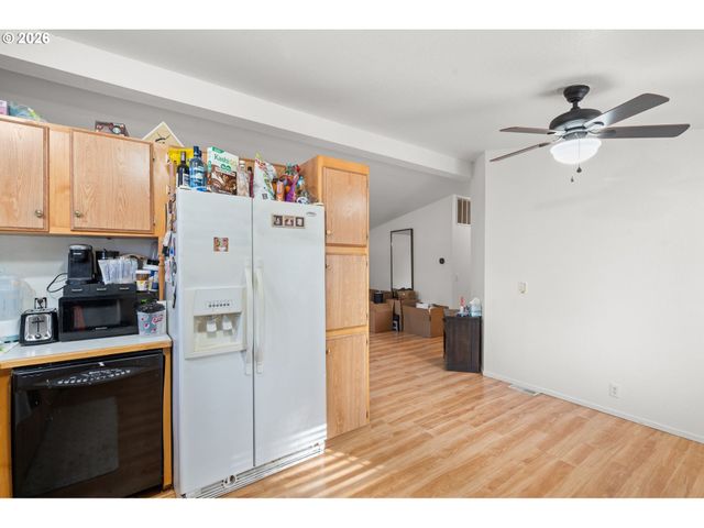 10815 Se BUSH St, Portland, OR 97266