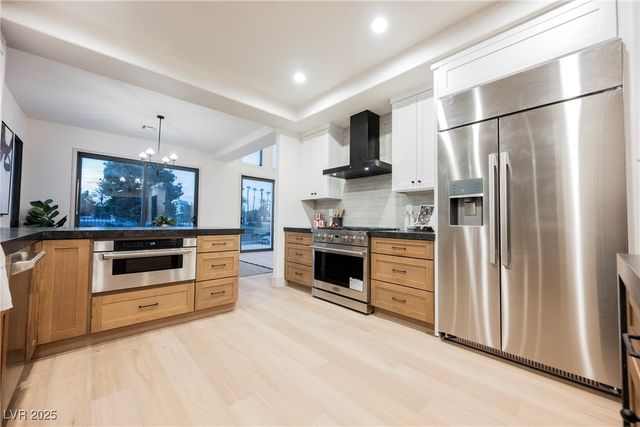 8330 Carmel Ridge Court, Las Vegas, NV 89113