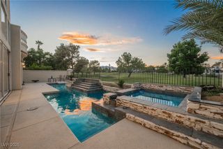 8330 Carmel Ridge Court, Las Vegas, NV 89113