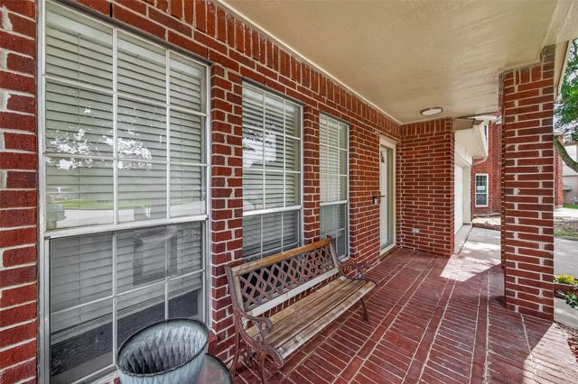 2751 Spring Colony Drive, Spring, TX 77386