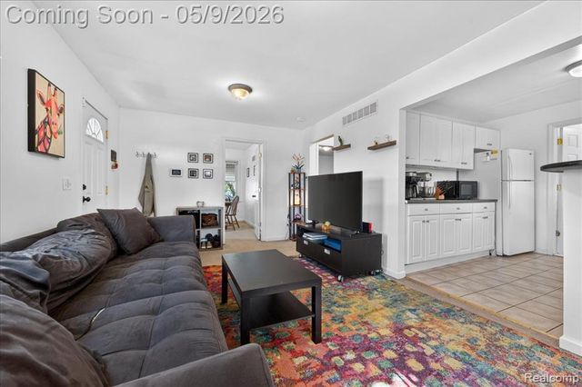 2145 E Walton Boulevard, Auburn Hills, MI 48326