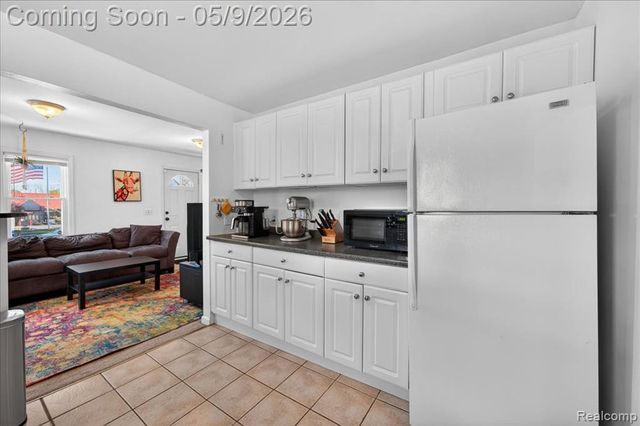2145 E Walton Boulevard, Auburn Hills, MI 48326