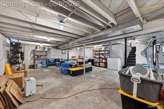 2145 E Walton Boulevard, Auburn Hills, MI 48326