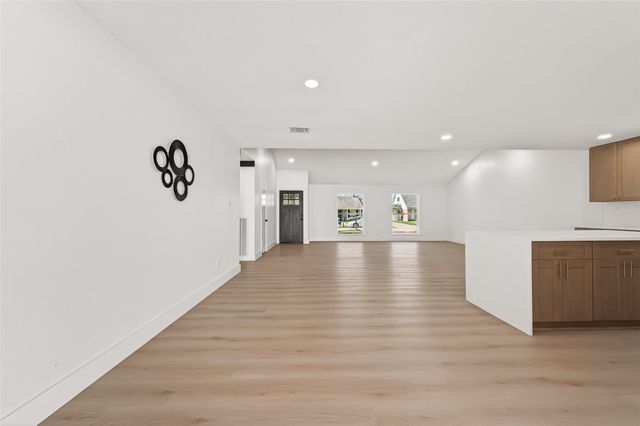 12330 Longbrook Drive, Houston, TX 77099