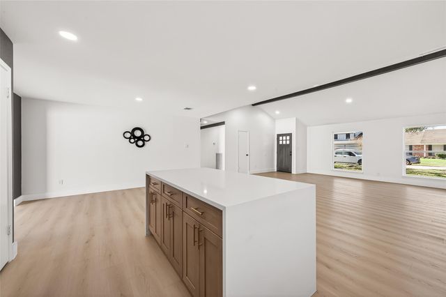 12330 Longbrook Drive, Houston, TX 77099