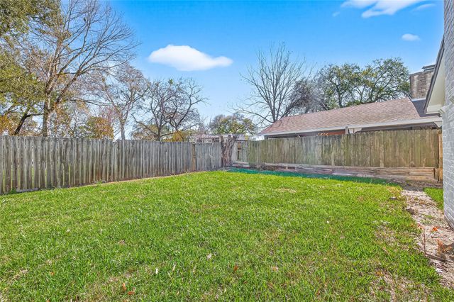 12330 Longbrook Drive, Houston, TX 77099