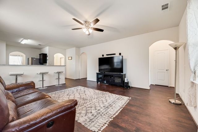 6325 Verdon Gorge Drive, Fort Worth, TX 76179