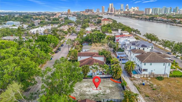 329 COLUMBIA DRIVE, Tampa, FL 33606