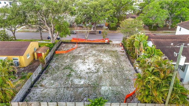 329 COLUMBIA DRIVE, Tampa, FL 33606