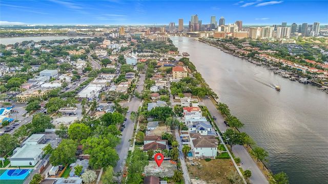 329 COLUMBIA DRIVE, Tampa, FL 33606